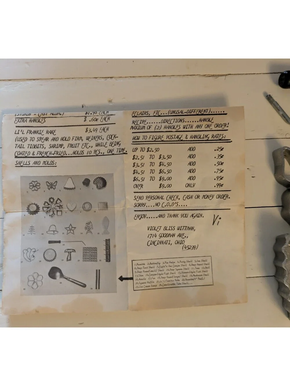 Vintage Cookware, Table Irons / Molds with original instructions. 5 molds.